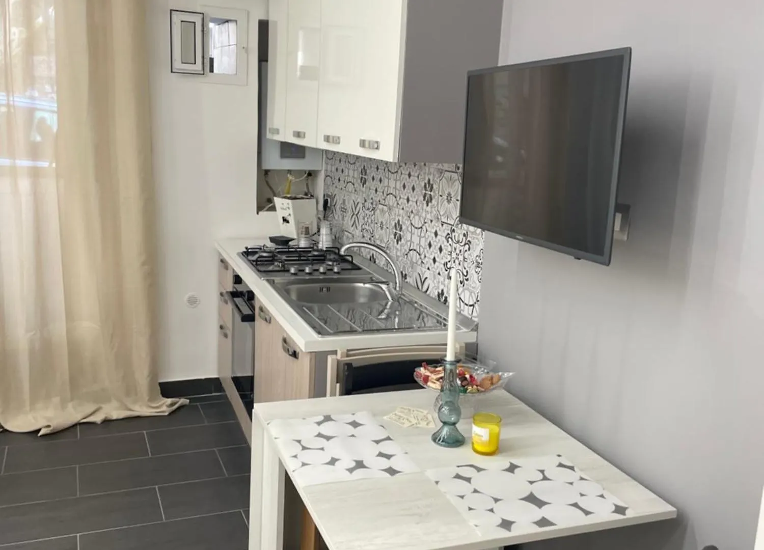 Rama-Chiaia10 Apartment Naples 0*,  Italy